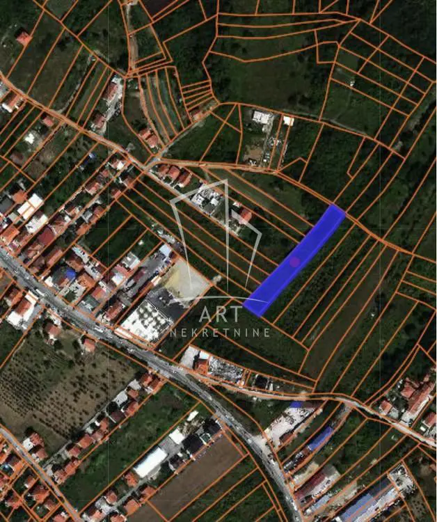 Beograd Zvezdara plac 165000 evra 