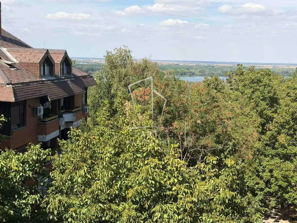 Beograd Palilula Trosoban stanovi 800 evra 