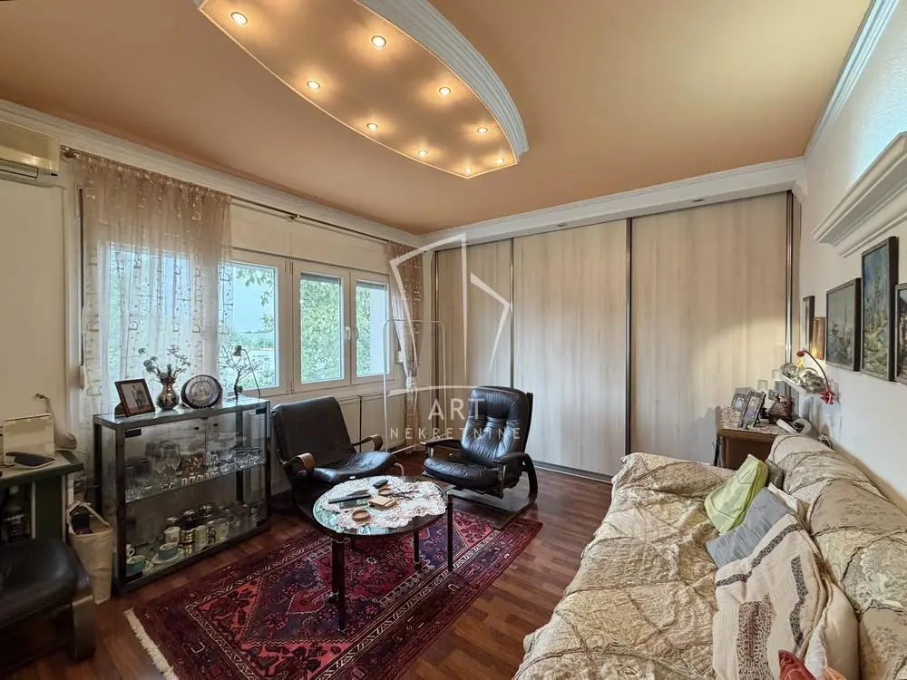 Beograd Zemun Dvosoban stanovi 129500 evra 
