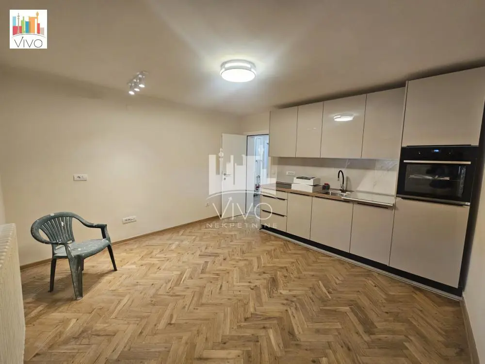 Jednoiposoban stanovi Čukarica Banovo brdo 500 evra 