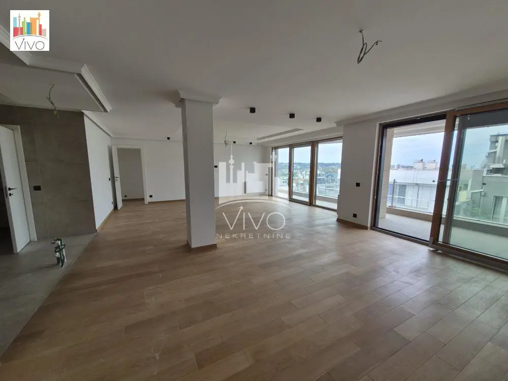 Petosoban stanovi Vračar Hram 1259500 evra 